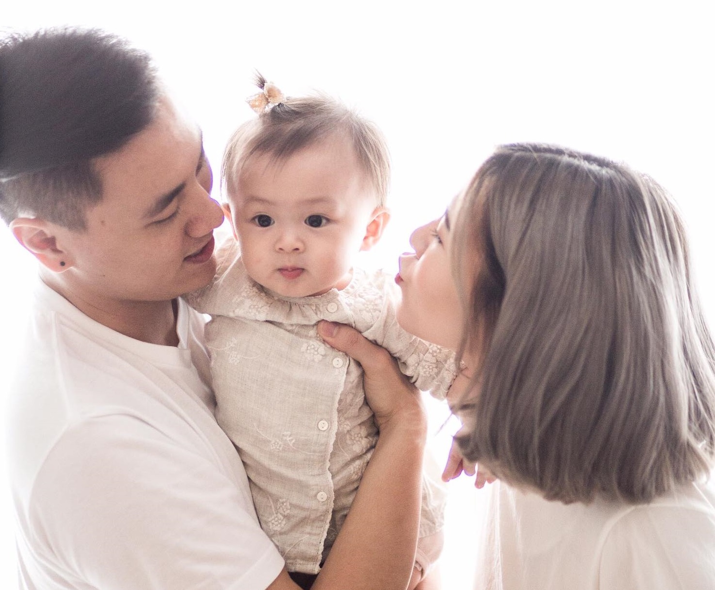 Hot girl Heo Mi Nhon ‘ke xau’ chong trong clip moi hinh anh