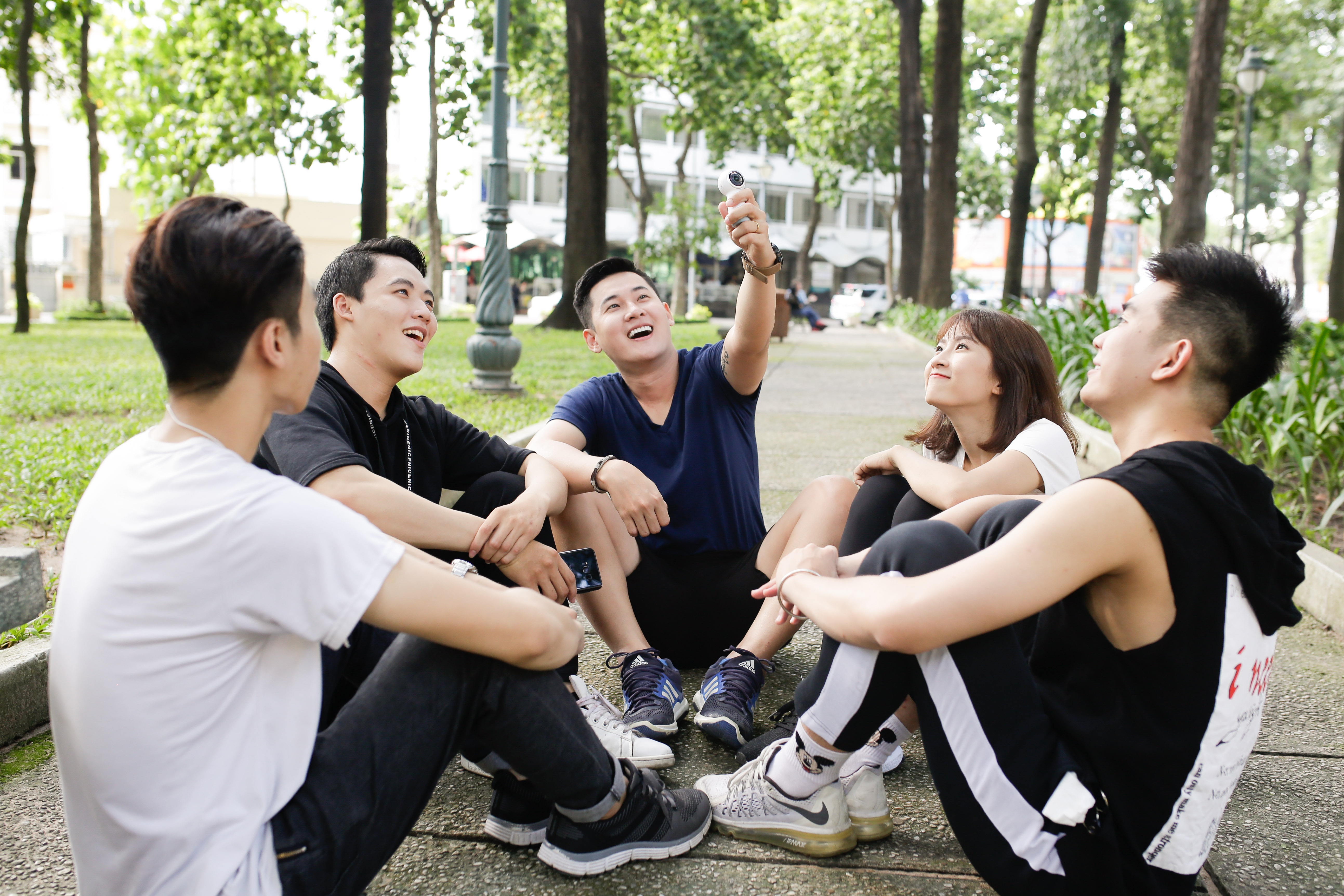 24 gio dung Galaxy S8/S8+ anh 1