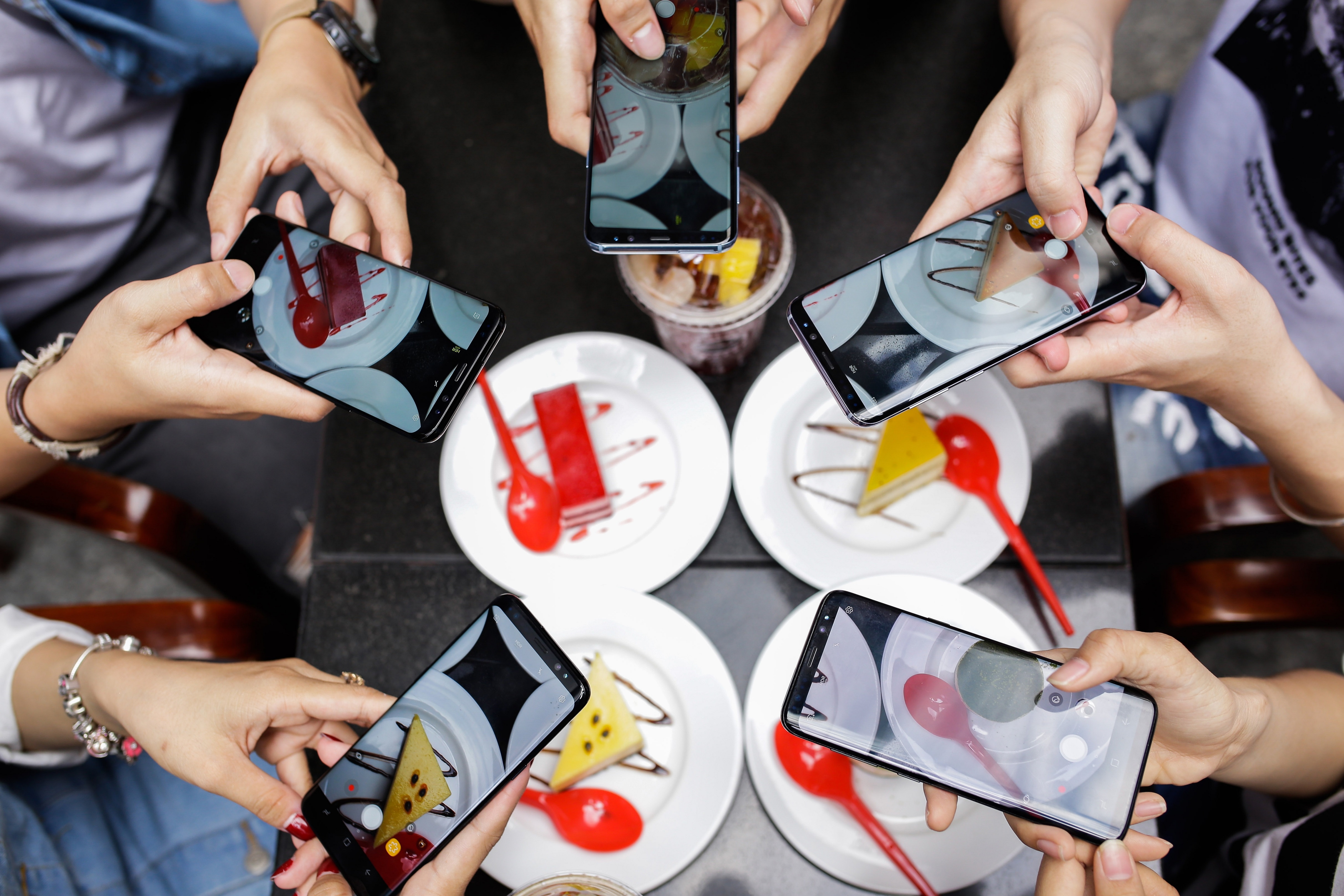 24 gio dung Galaxy S8/S8+ anh 3