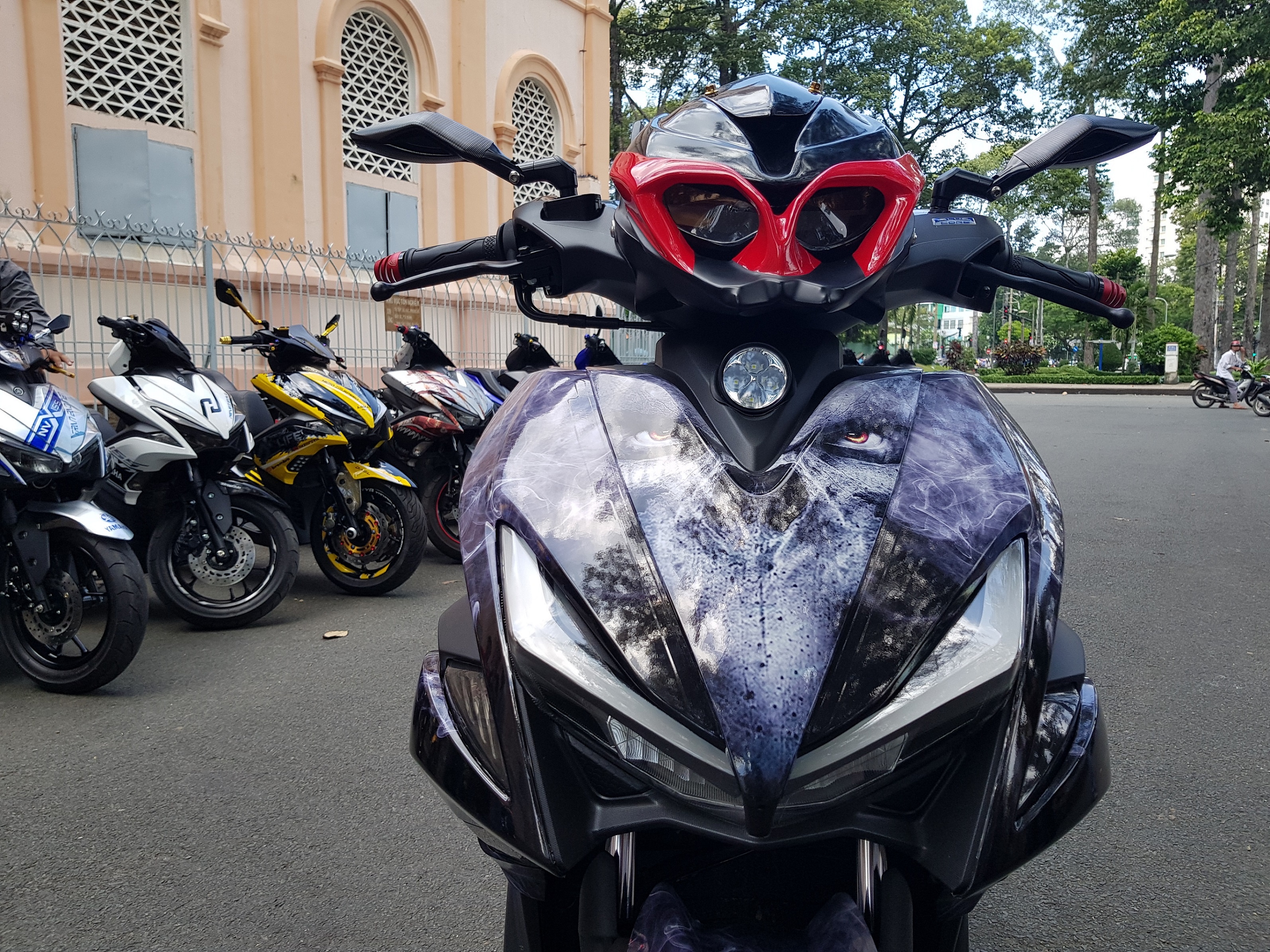 loat Yamaha NVX do hut mat cua dan choi Sai thanh anh 3