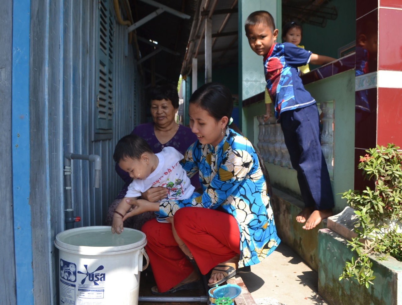 Hanh trinh dua nuoc sach den vung han man anh 6