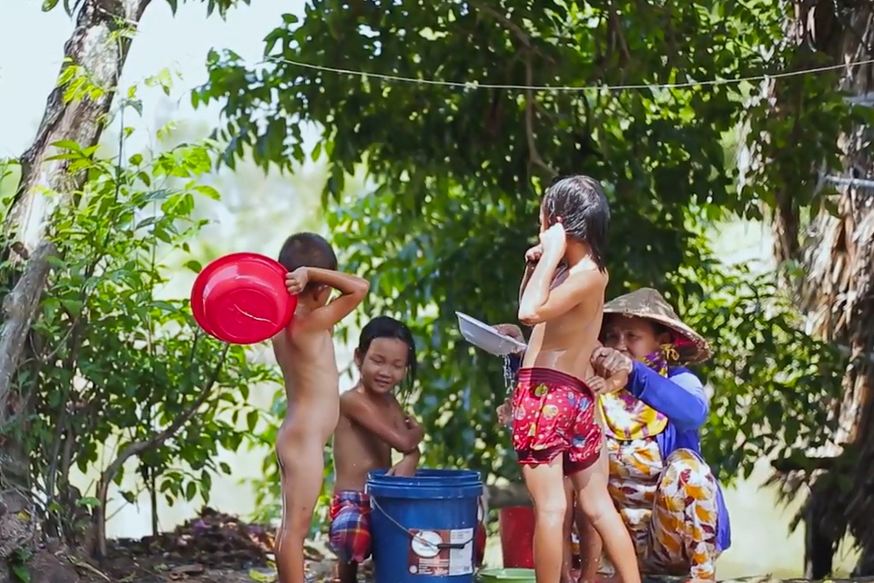 Hanh trinh dua nuoc sach den vung han man anh 3