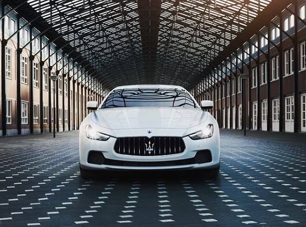 Cach Maserati chieu chuong thuong khach hinh anh