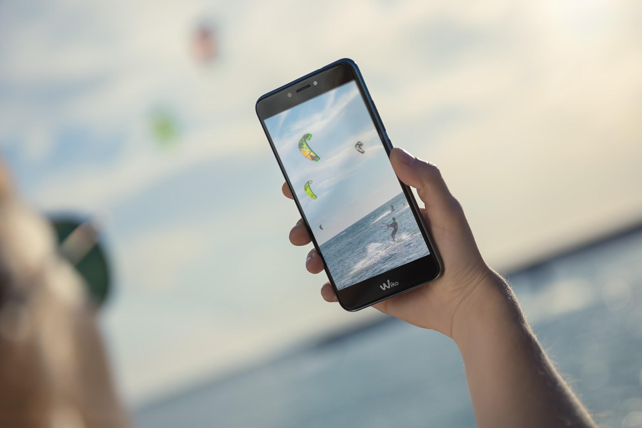 Wiko UPulse: Smartphone tam trung camera 13 MP, RAM 3 GB hinh anh