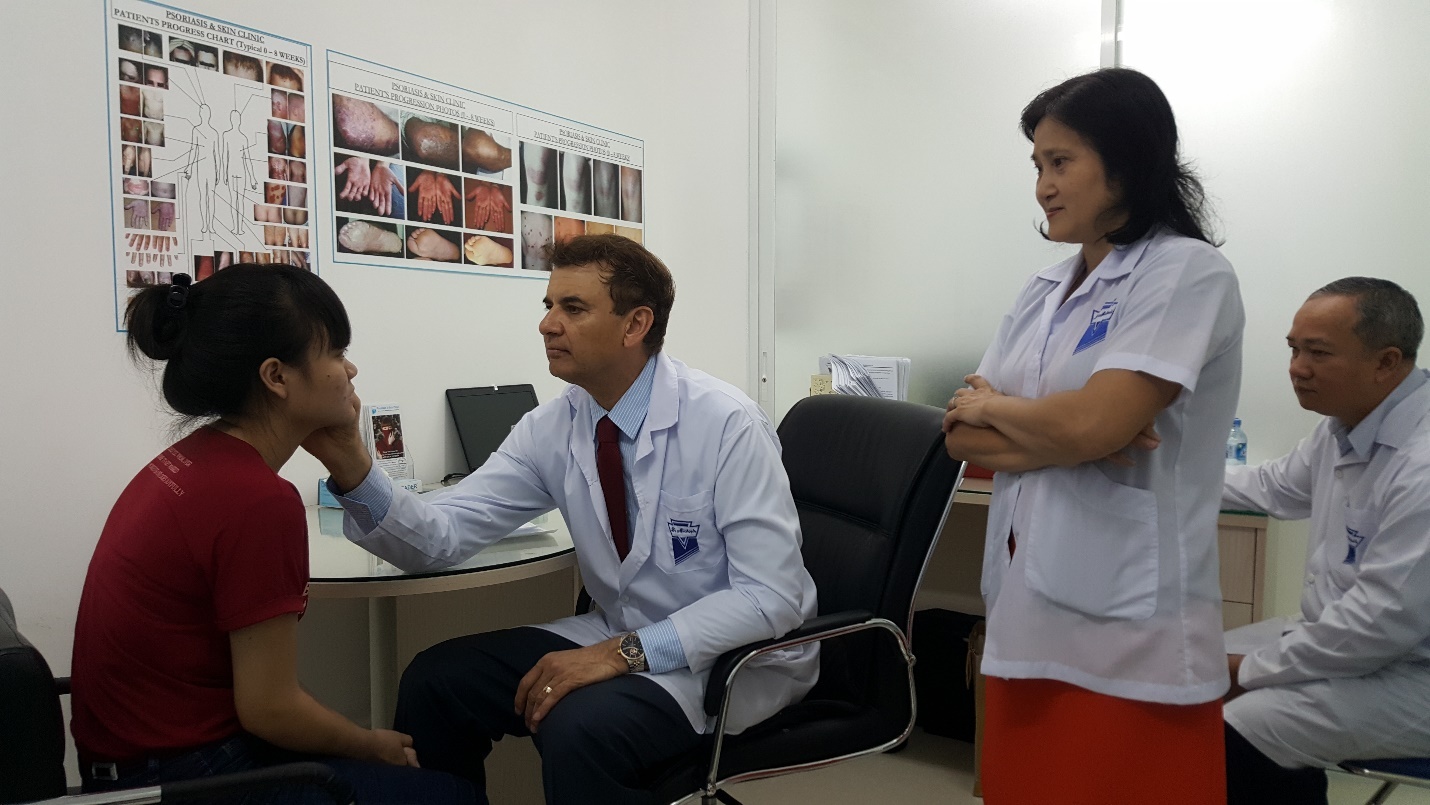 Dr. Michaels ảnh 1 Dr. Michaels anh 1