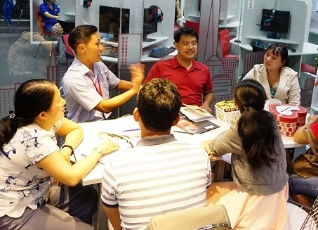 3 diem cong giup Anh ngu Speak UP duoc long dan cong so hinh anh