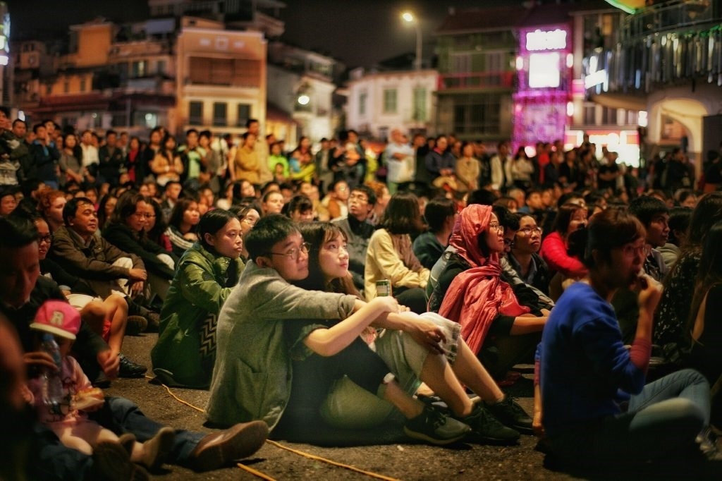 Samsung Galaxy J7 Pro ảnh 1 Samsung Galaxy J7 Pro anh 1