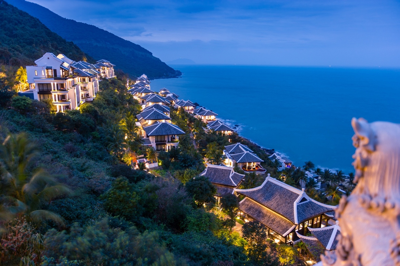 InterContinental Danang Sun Peninsula Resort anh 1