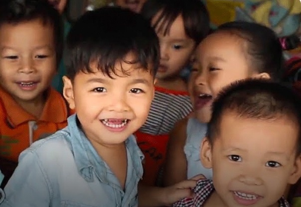 Samsung phat dong du an nuoi duong uoc mo cho tre em khap ca nuoc hinh anh