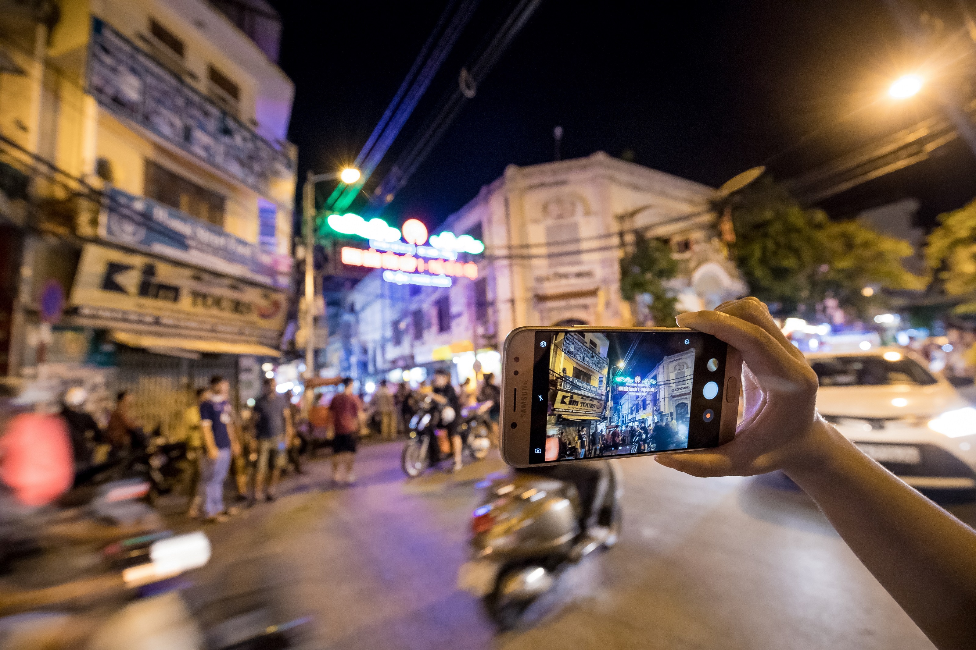 2 goc song ao ve dem khong nen bo lo o Ha Noi anh 3
