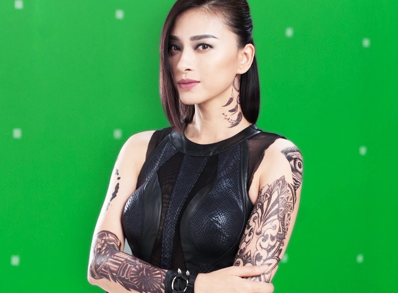 Ngo Thanh Van day hinh xam voi tao hinh sat thu hinh anh