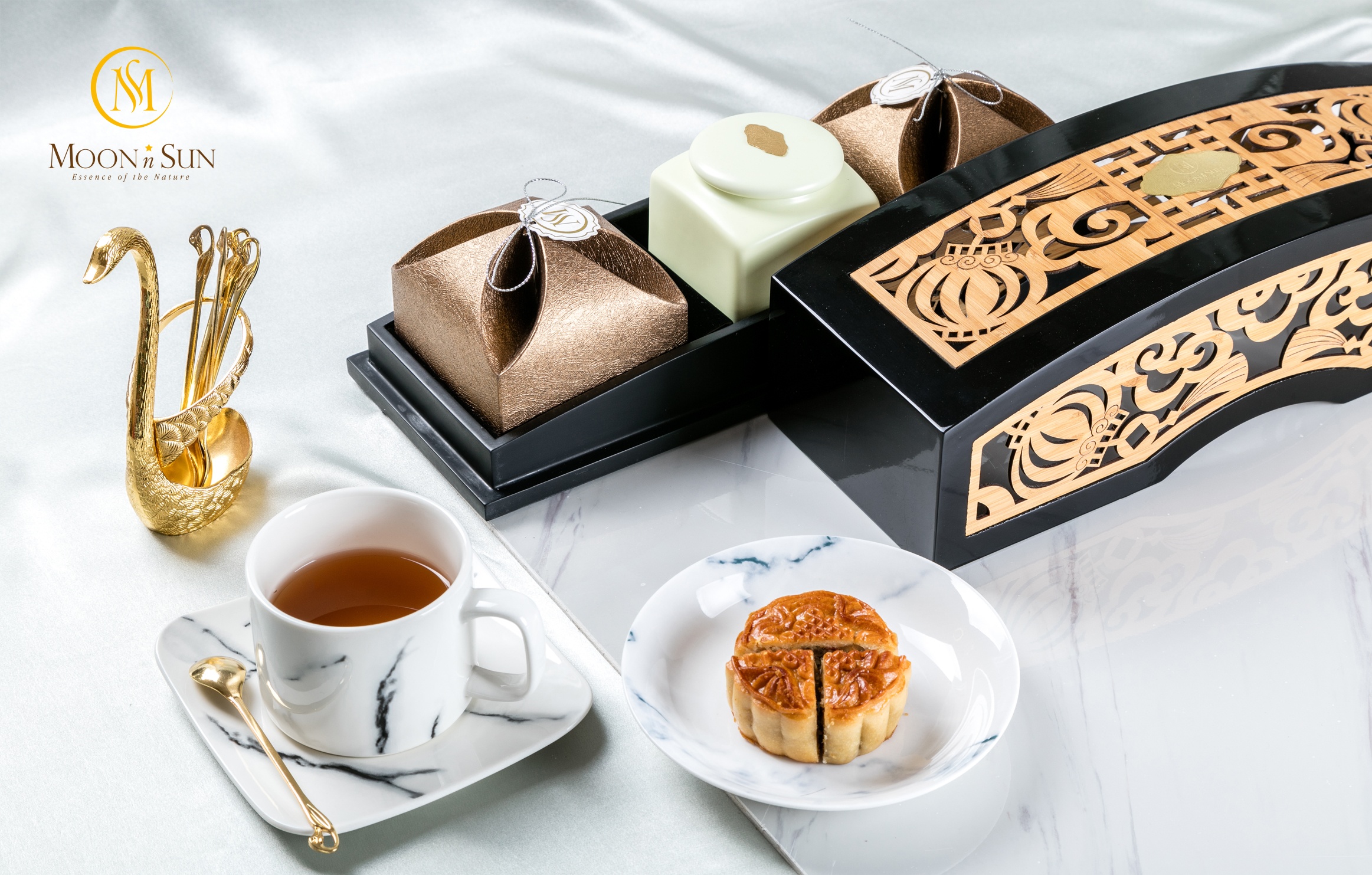 banh trung thu Moon n Sun anh 2