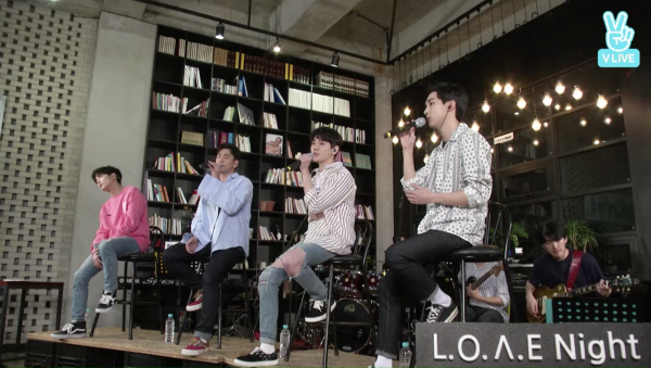 Nhom nhac 'nam than' xu Han chiem linh nhieu BXH hinh anh