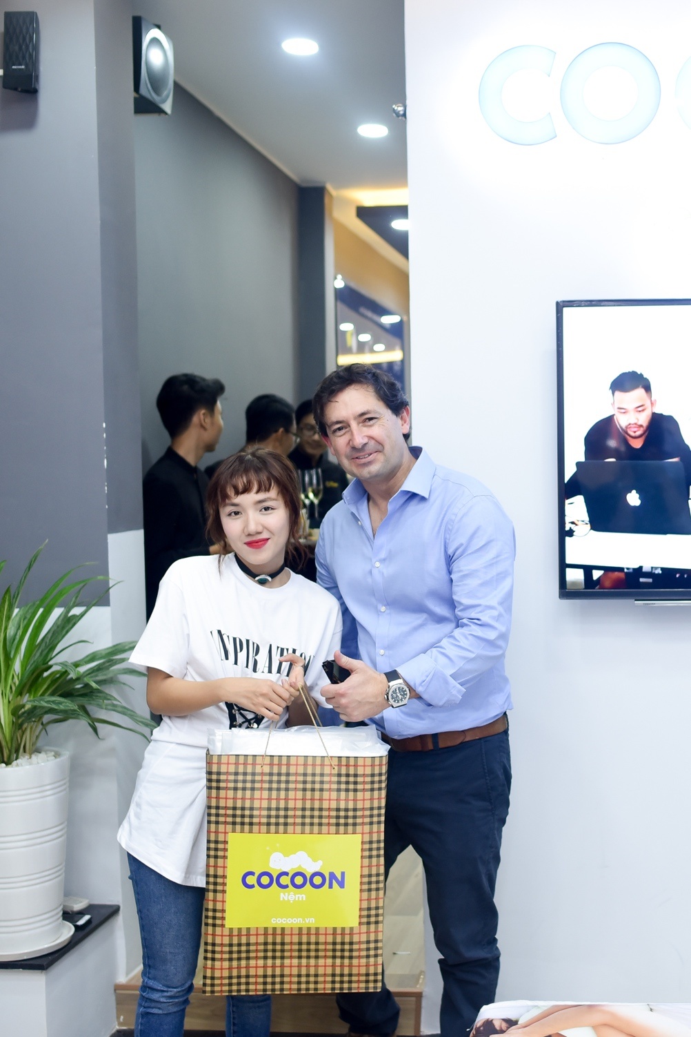 Cocoon ảnh 4 Cocoon anh 4