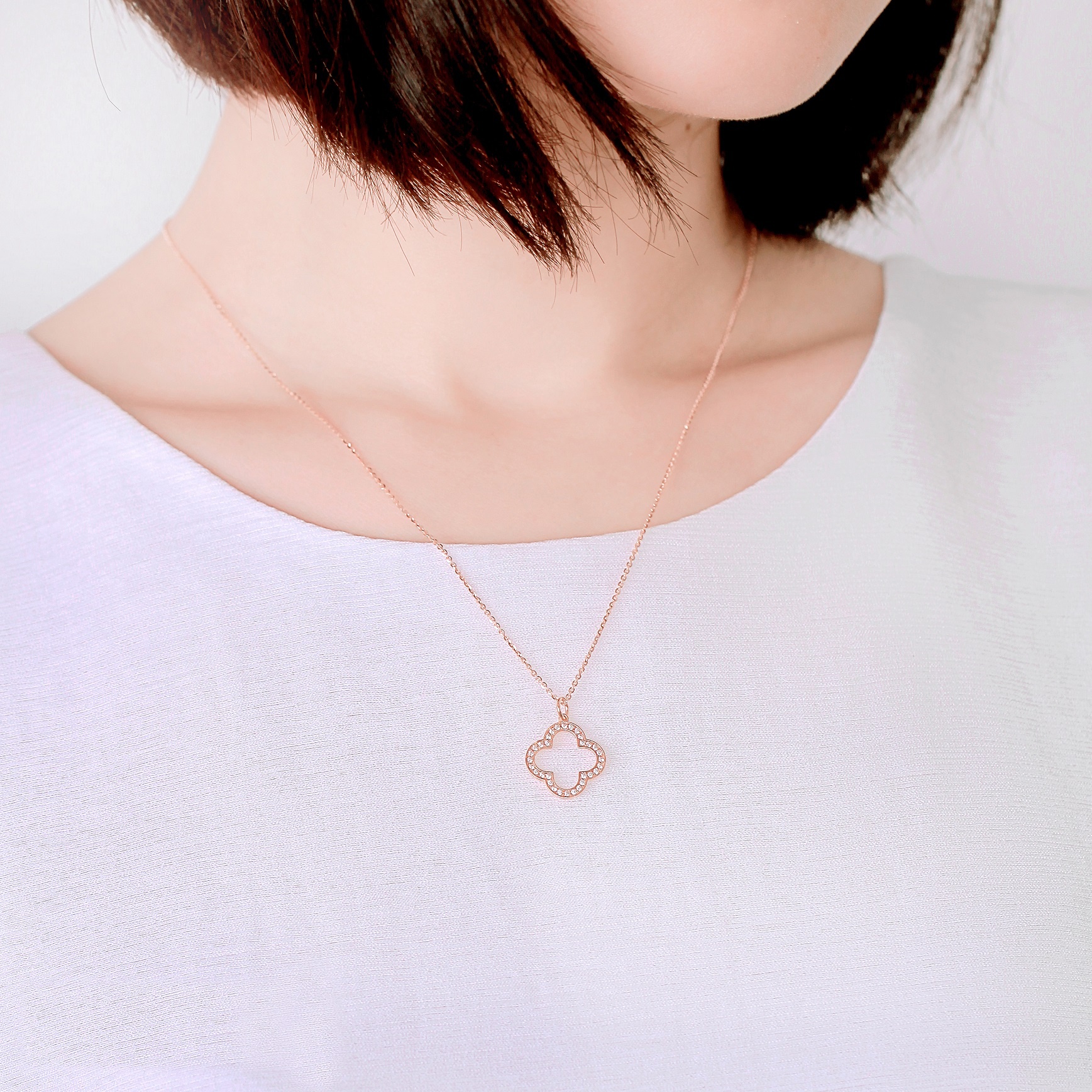 trang suc Phu Quy anh 3