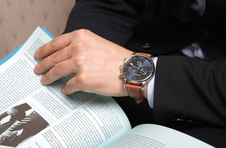 Dong ho Wenger - bieu tuong khang dinh chat rieng dan ong hinh anh