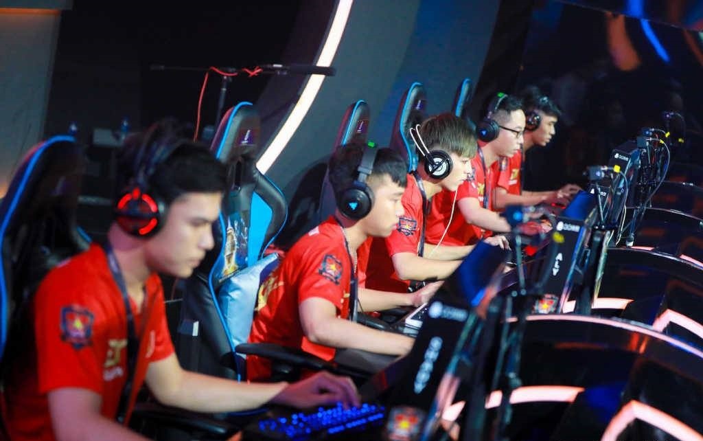 Boss.CFVN nhan gan 600 trieu tien thuong tai giai Dot Kich quoc te hinh anh