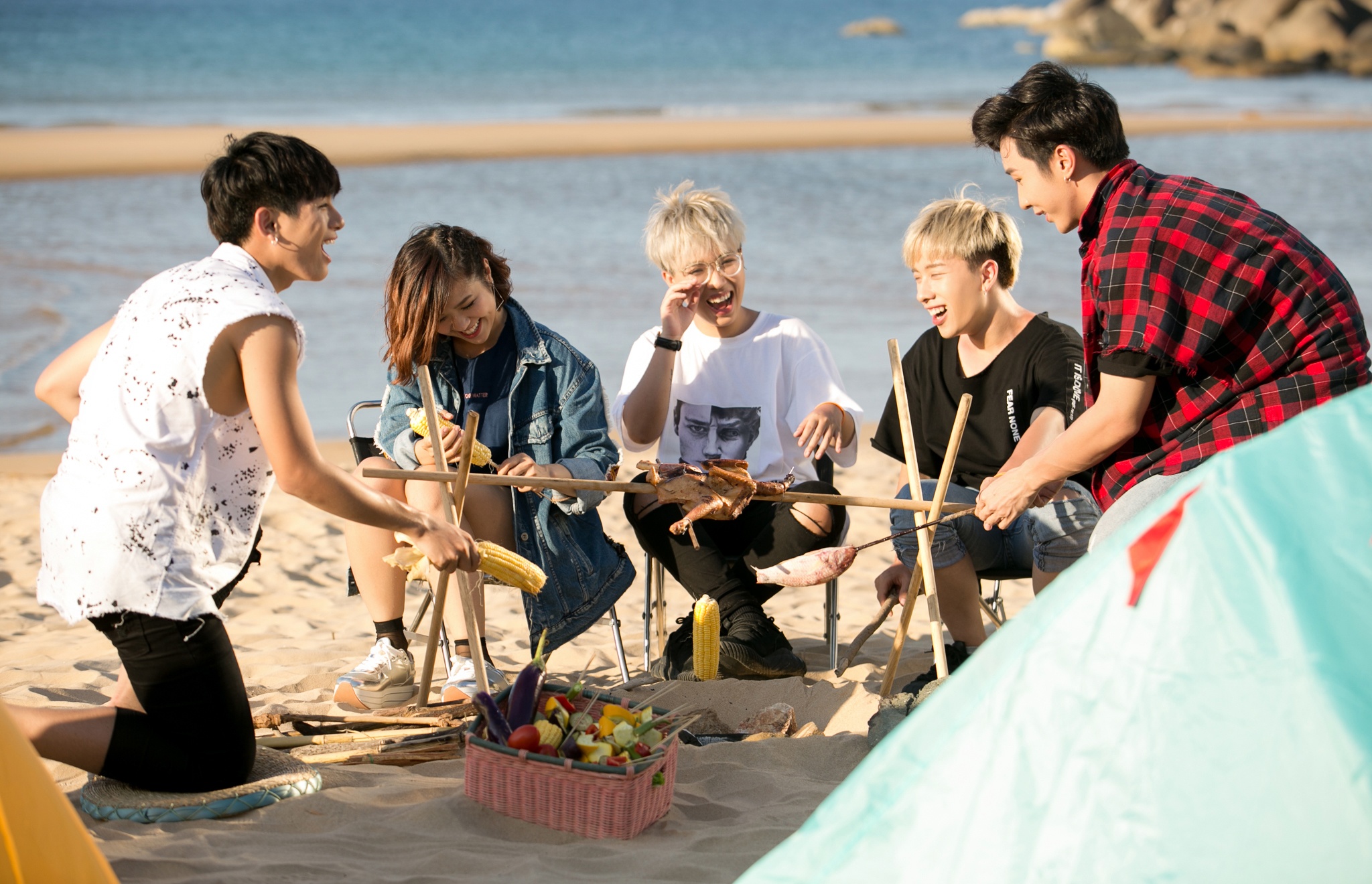 9 meo xep gon 'phong tam' vao ba lo khi du lich hinh anh