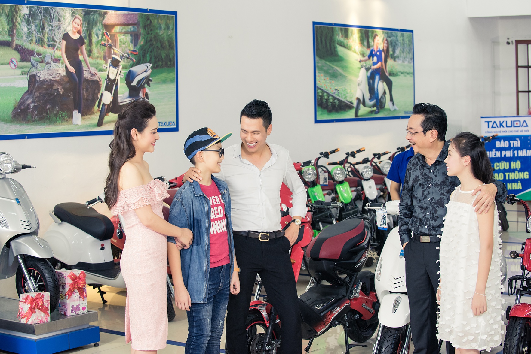 xe dien Takuda anh 1