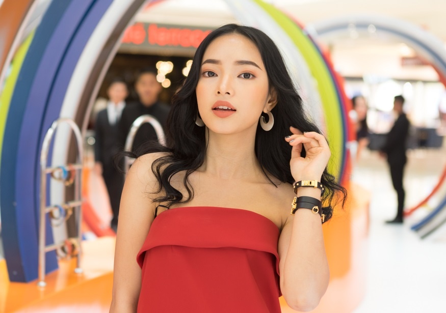 Gioi mo dieu tap nap den thu vong hieu Hermes hinh anh