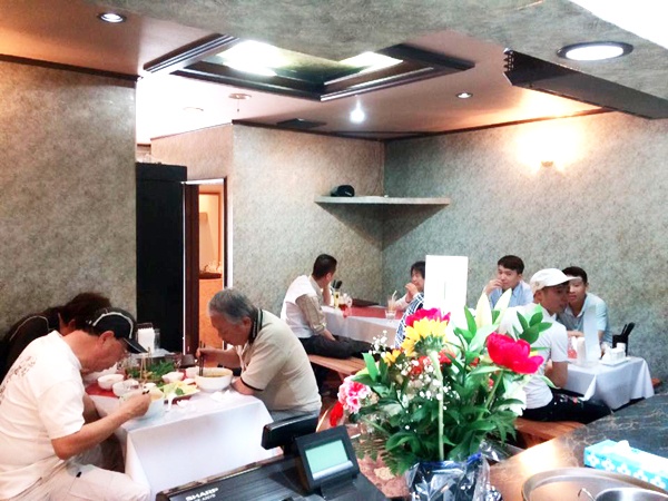 Que Huong Quan anh 1