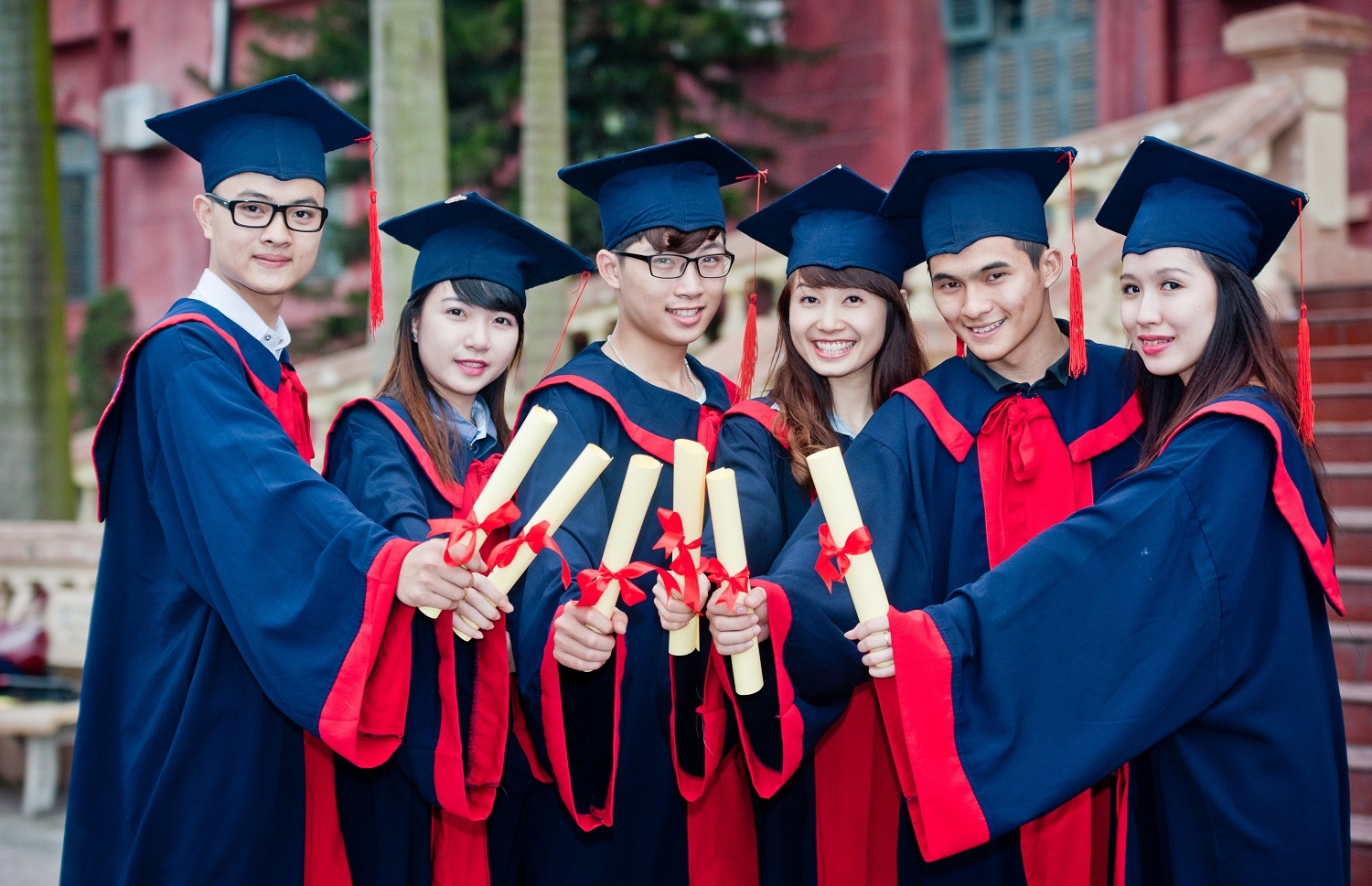 Đại học Phương Đông ảnh 2 Dai hoc Phuong Dong anh 2