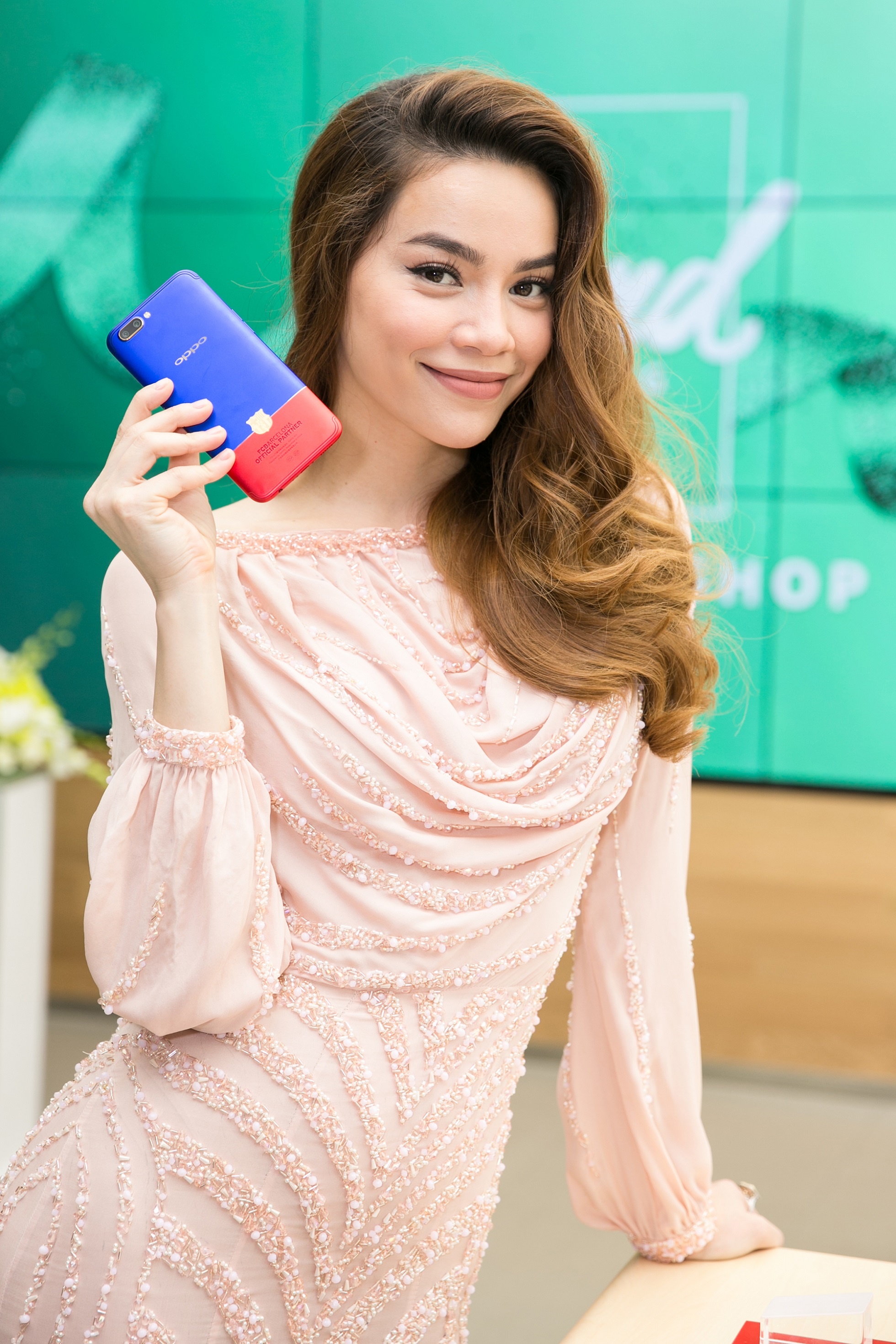 Ho Ngoc Ha khoe ve dam tham anh 4