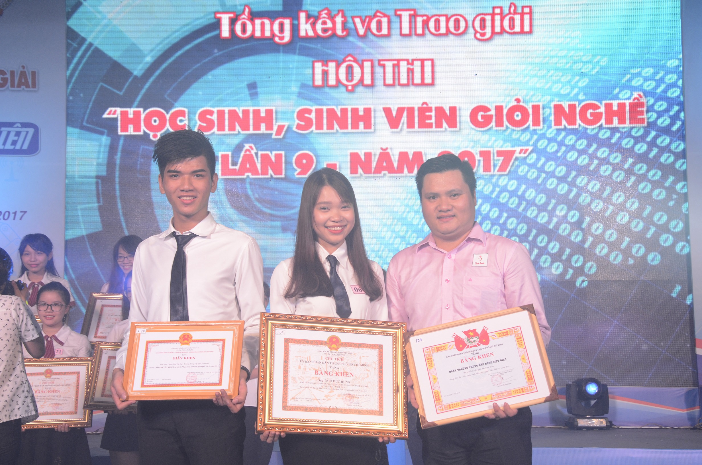 Trung cấp Việt Giao ảnh 1 Trung cap Viet Giao anh 1