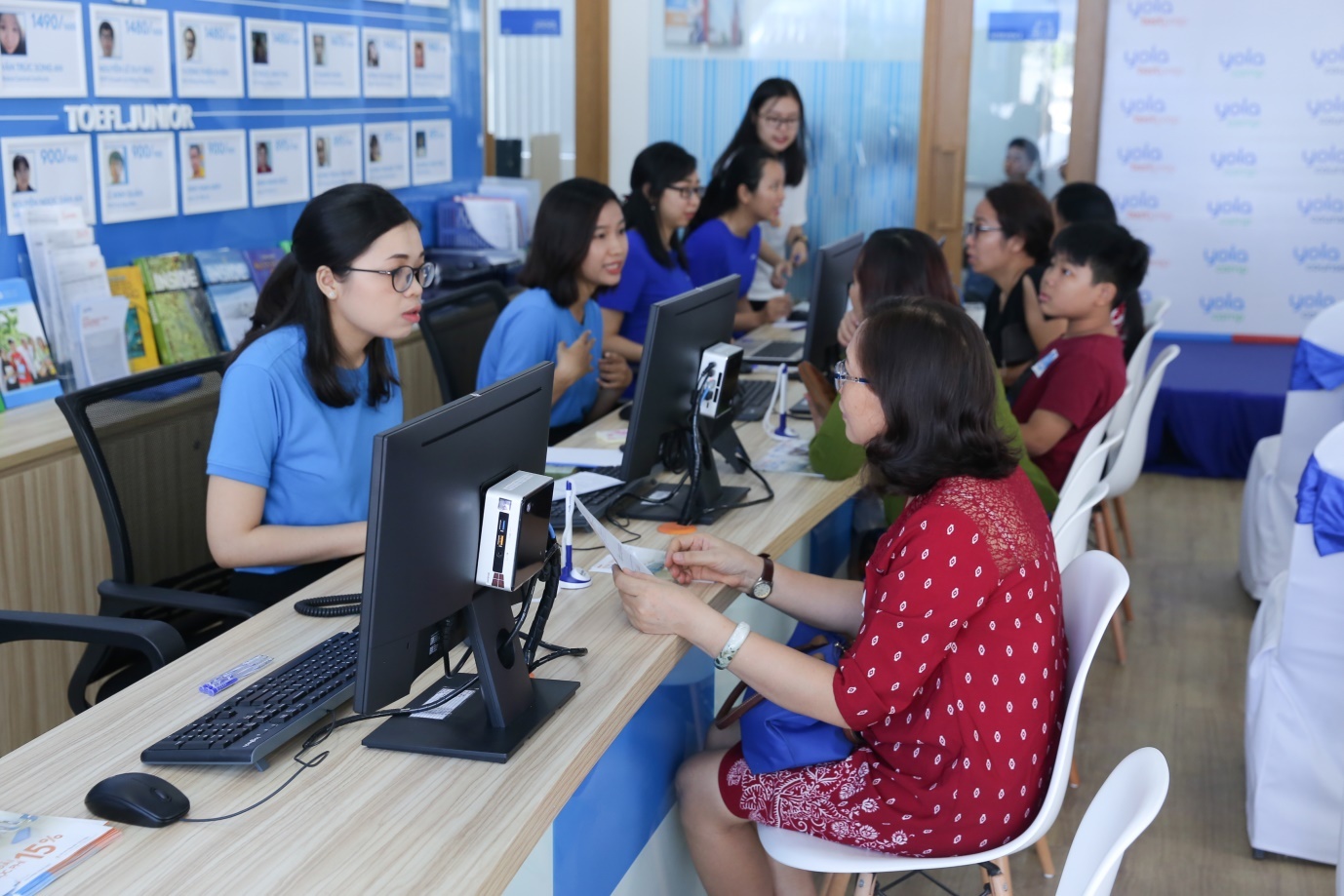 Yola Him Lam ảnh 4 Yola Him Lam anh 4