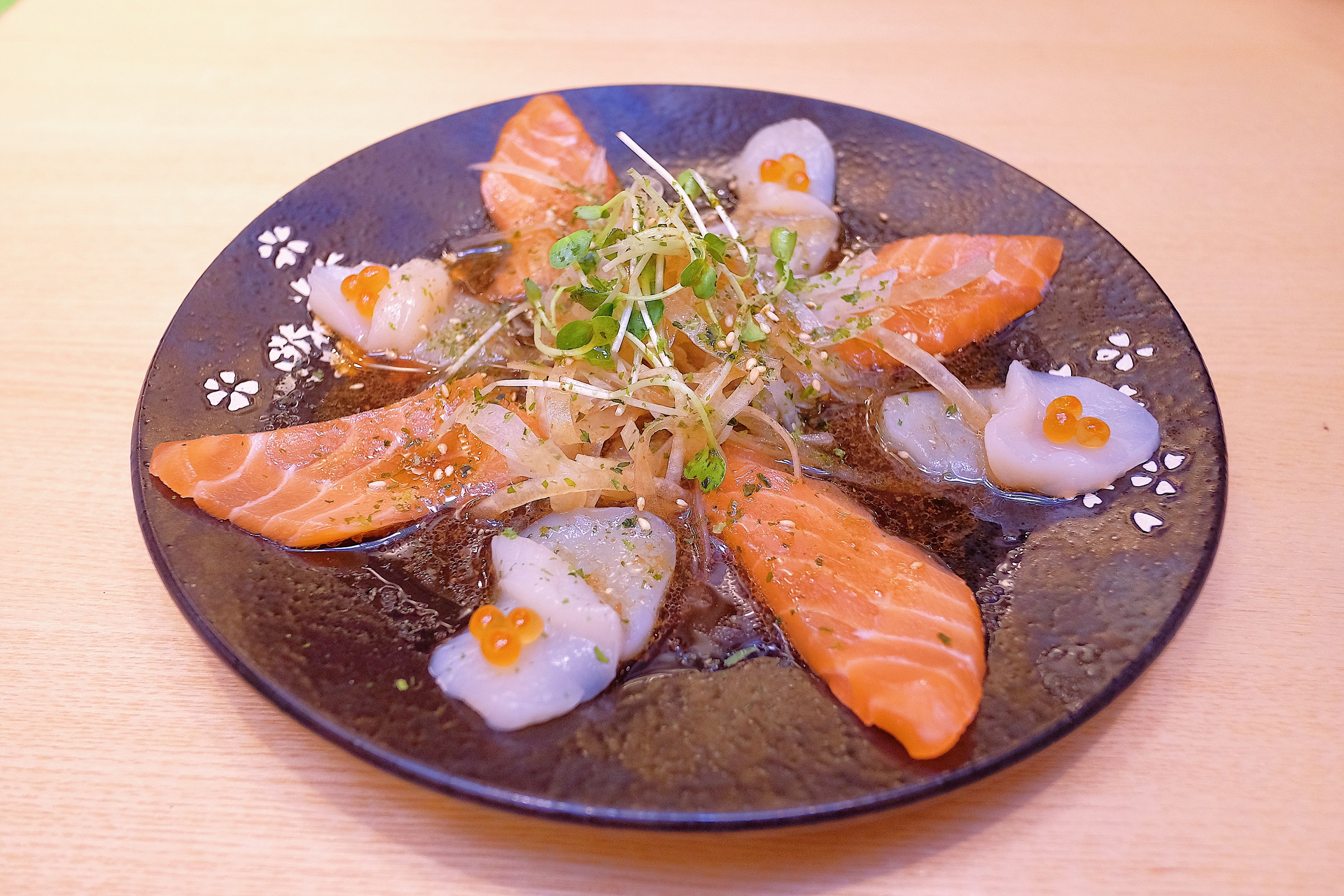 sashimi tuoi ngon danh bat tu vung bien Nhat Ban anh 2