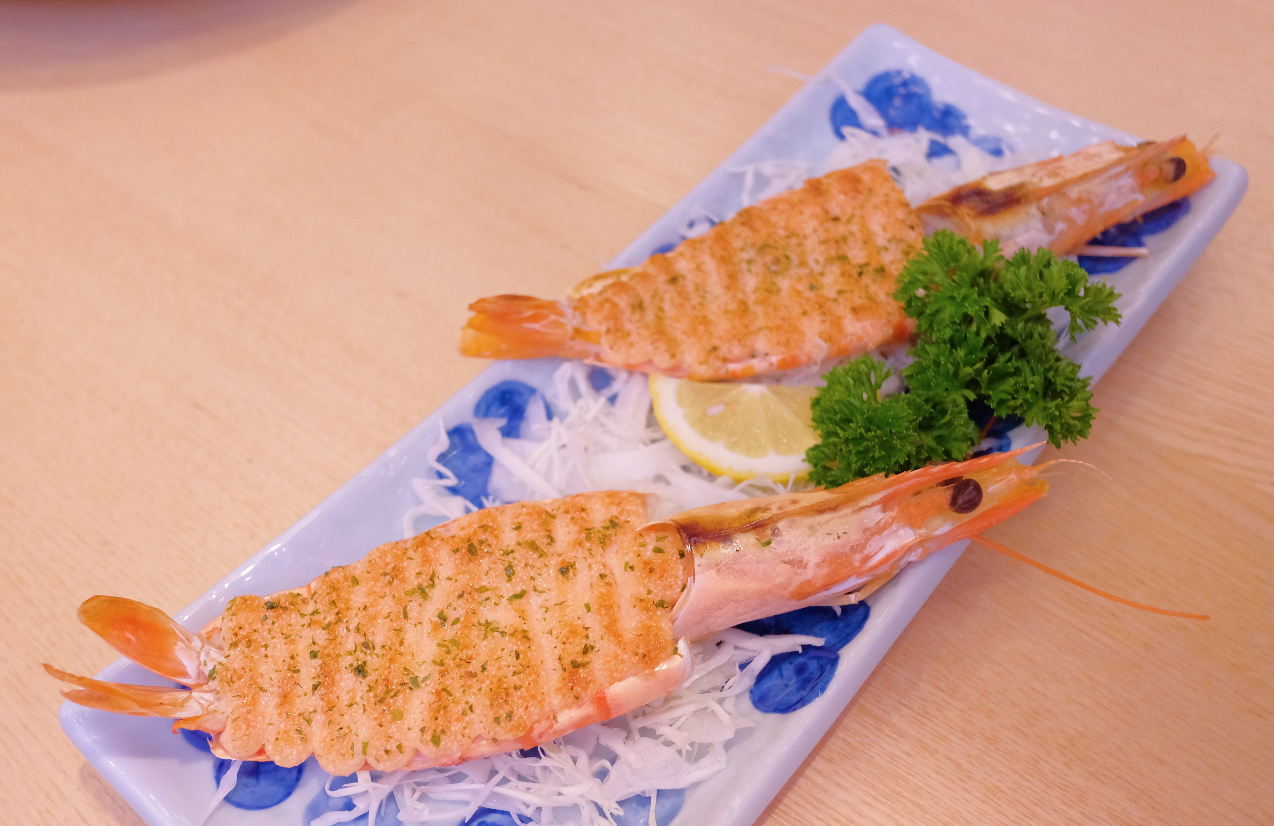 sashimi tuoi ngon danh bat tu vung bien Nhat Ban anh 6