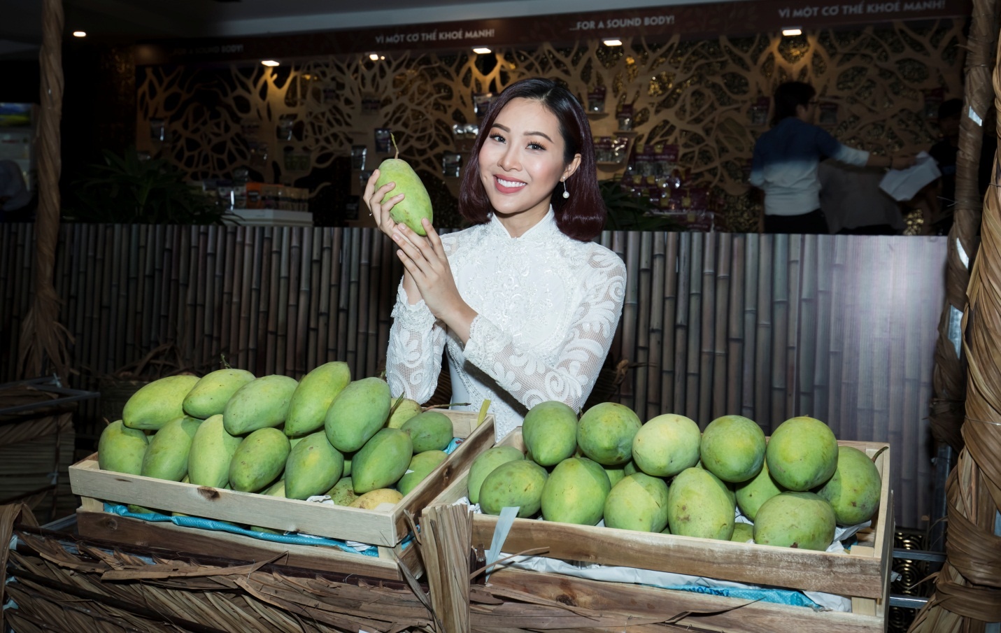 Trai nghiem Hoi cho trai cay Sai Gon dac sac dip cuoi tuan hinh anh