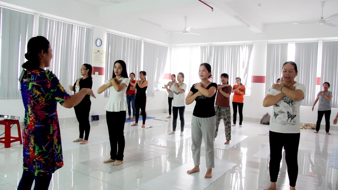 Thiền & Yoga Trái tim Vàng ảnh 5 Thien & Yoga Trai tim Vang anh 5