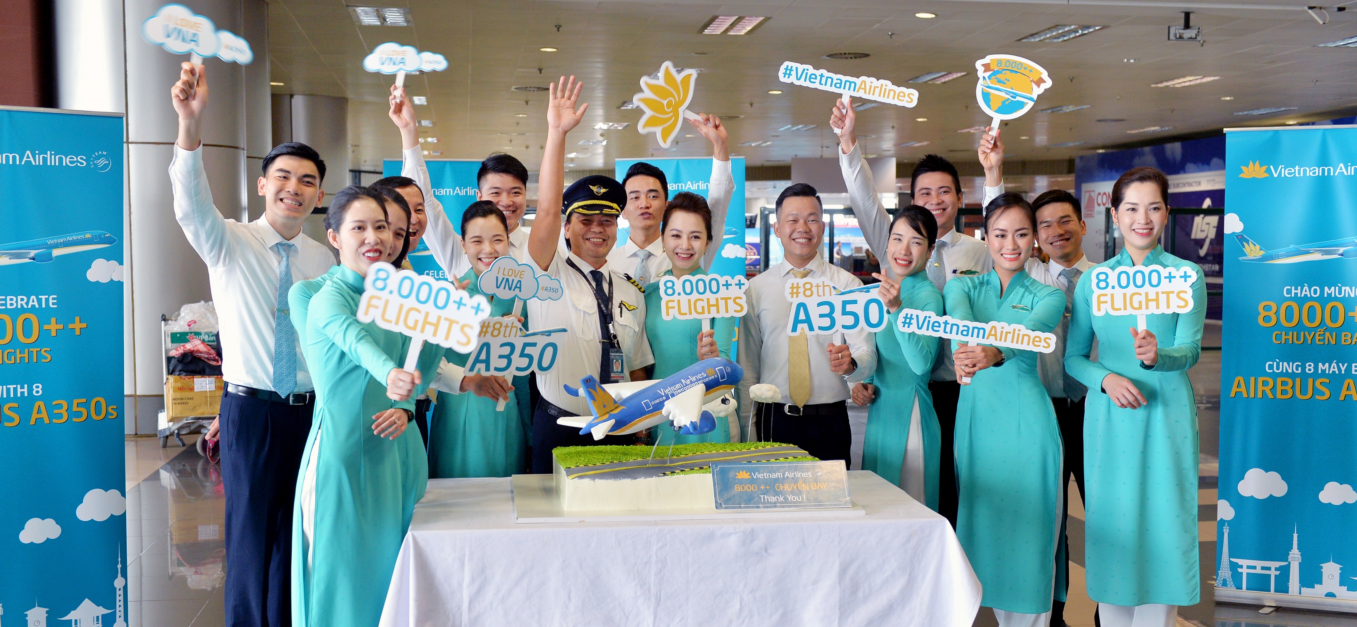 hanh khach Vietnam Airlines di may bay Airbus A350 anh 3