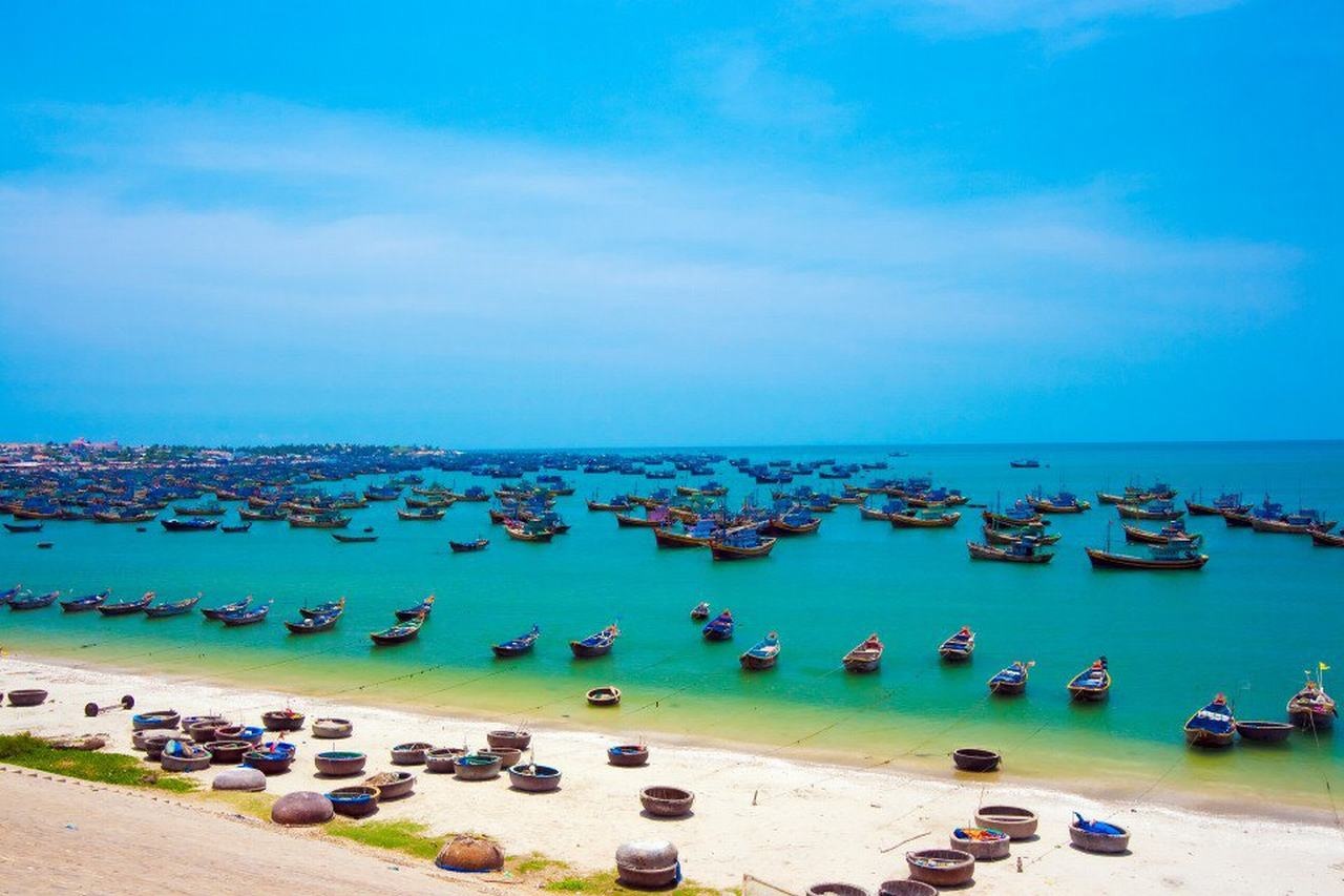 Co mot Phan Thiet rat khac cho ban kham pha hinh anh