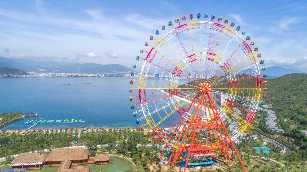 Banh xe bau troi - ky luc moi tai Vinpearl Land Nha Trang hinh anh