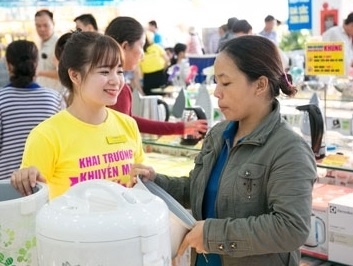 Dien may Xanh gia nhap cuoc choi hang gia dung hinh anh