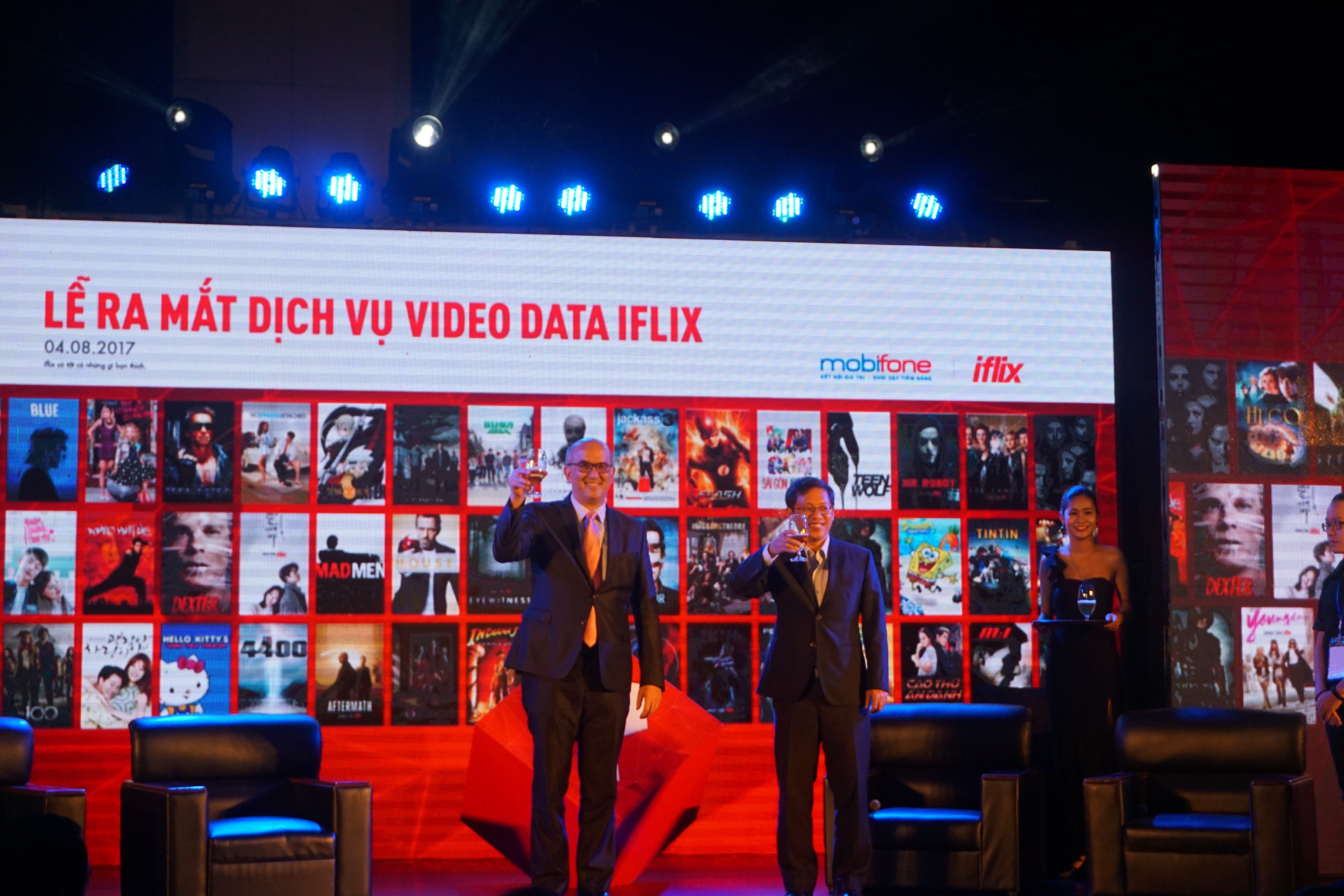 thue bao MobiFone duoc xem phim ban quyen mien phi anh 1