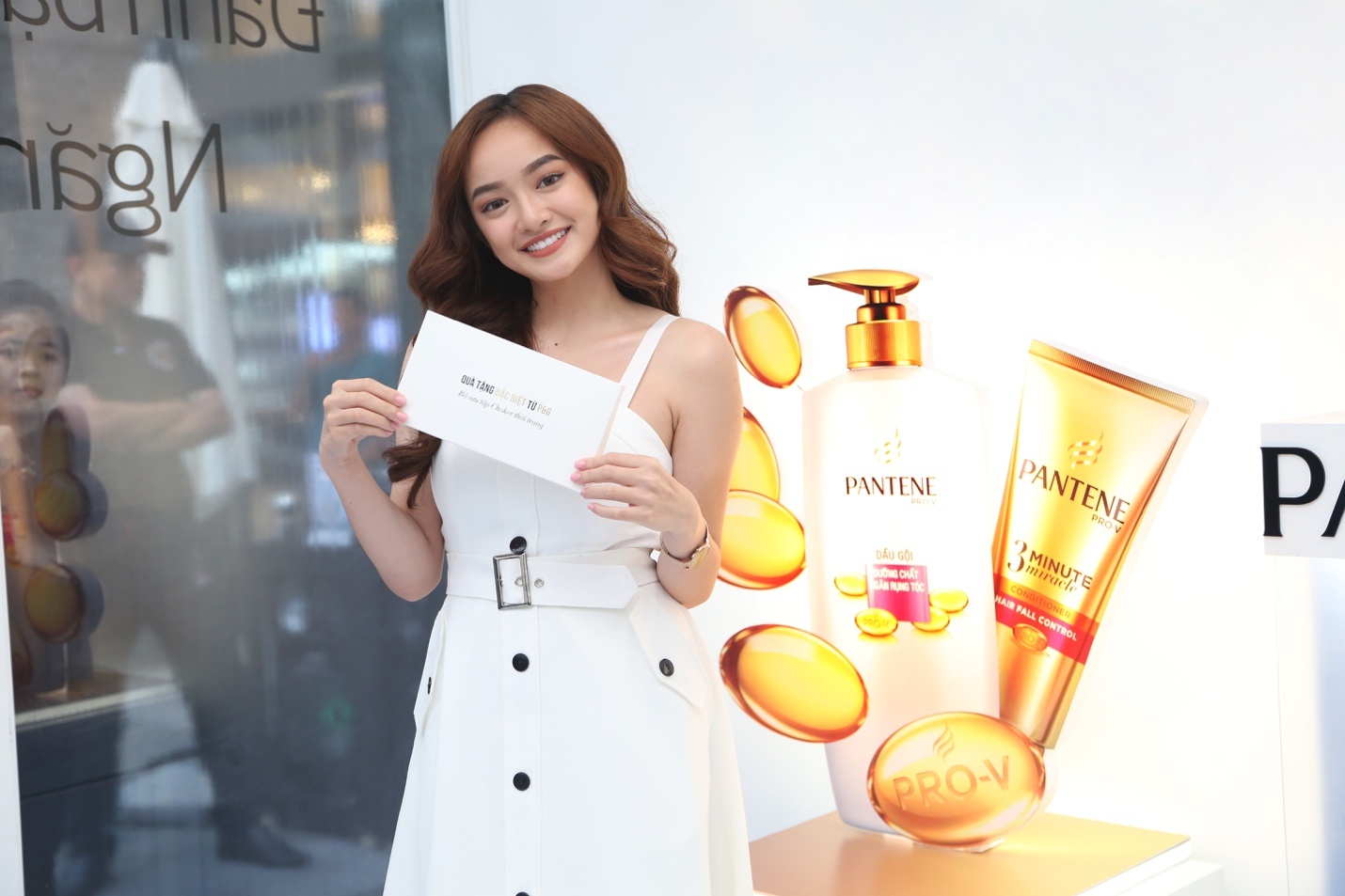 Dầu gội và dầu xả Pantene ảnh 2 Dau goi va dau xa Pantene anh 2