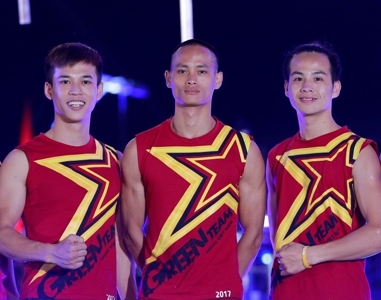 Bat dau cuoc dua gianh 50 trieu dong cua Sasuke Viet Nam hinh anh