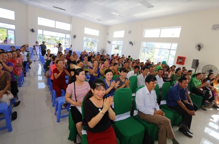 Cơm ngon con khỏe ảnh 1 Com ngon con khoe anh 1