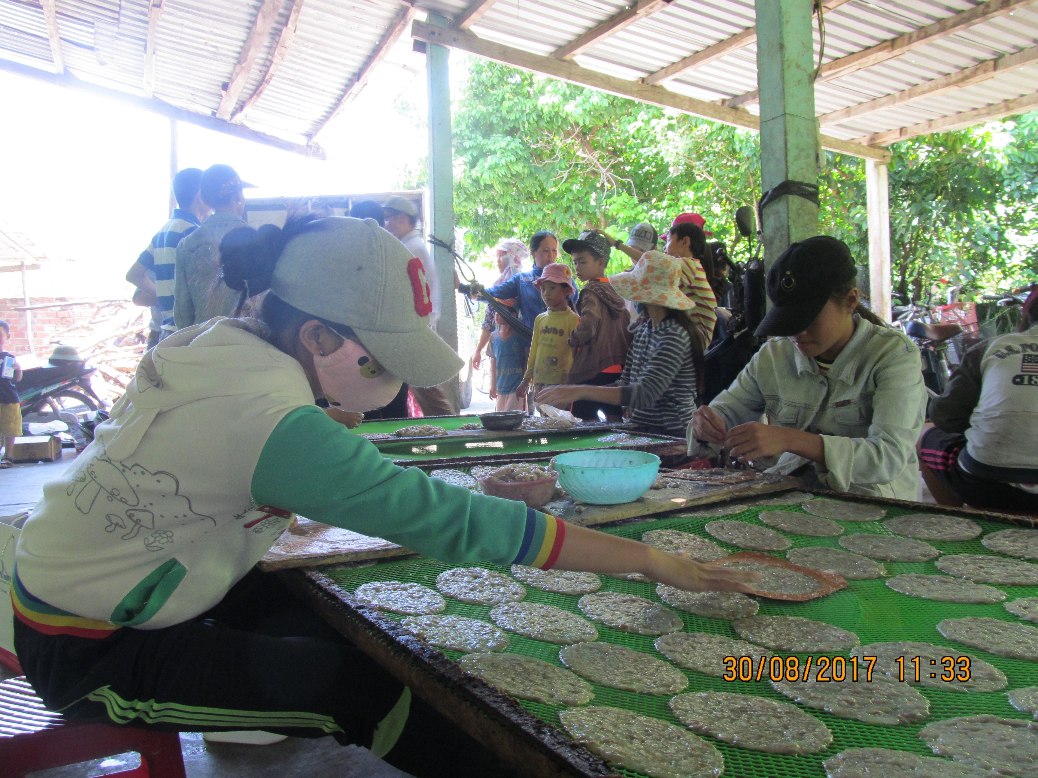 but bi Thien Long anh 1