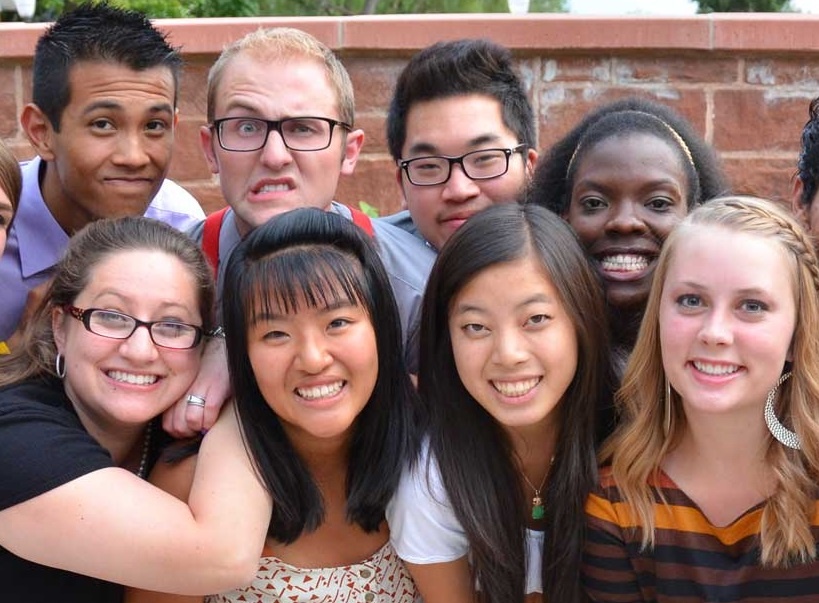 Trien lam du hoc My AEO Tour tro lai vao 24/9 hinh anh