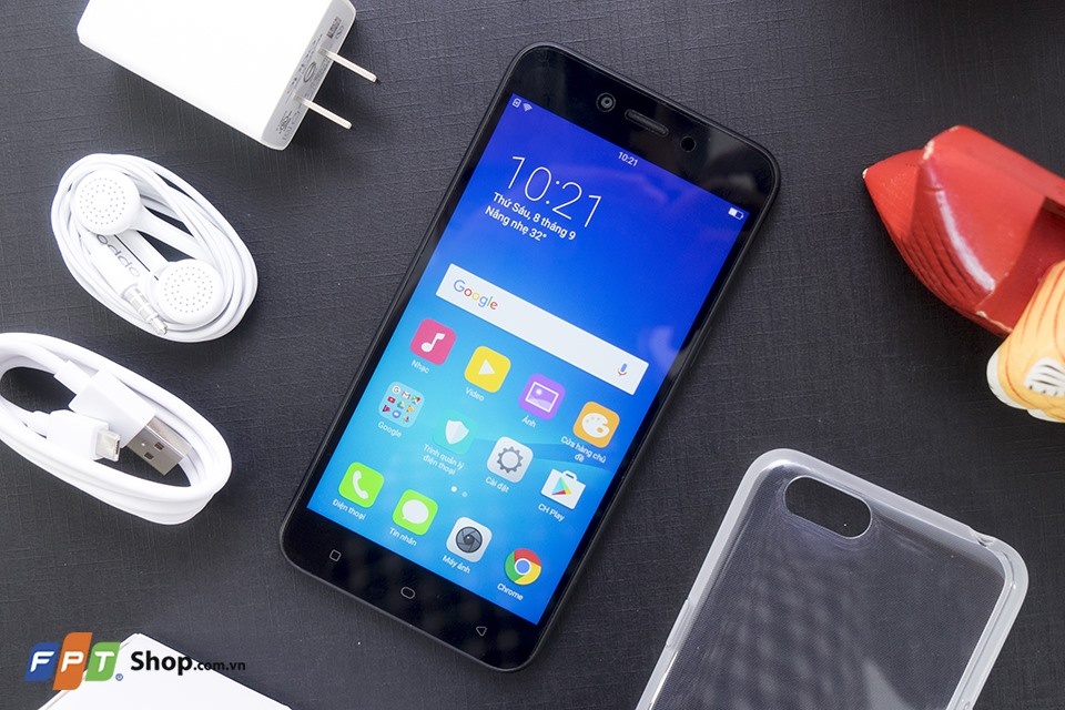 Oppo A71 duoc ban voi gia chi 4,69 trieu dong tai FPT Shop hinh anh