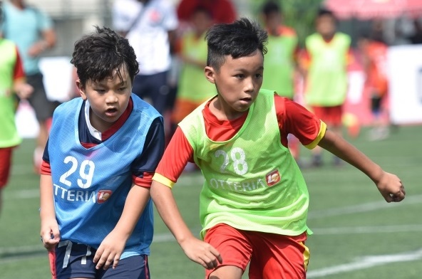 Thach thuc Lotteria Cup anh 3