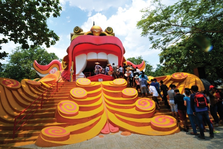 uu dai cho ngay Thu tu vui ve tai Suoi Tien anh 4