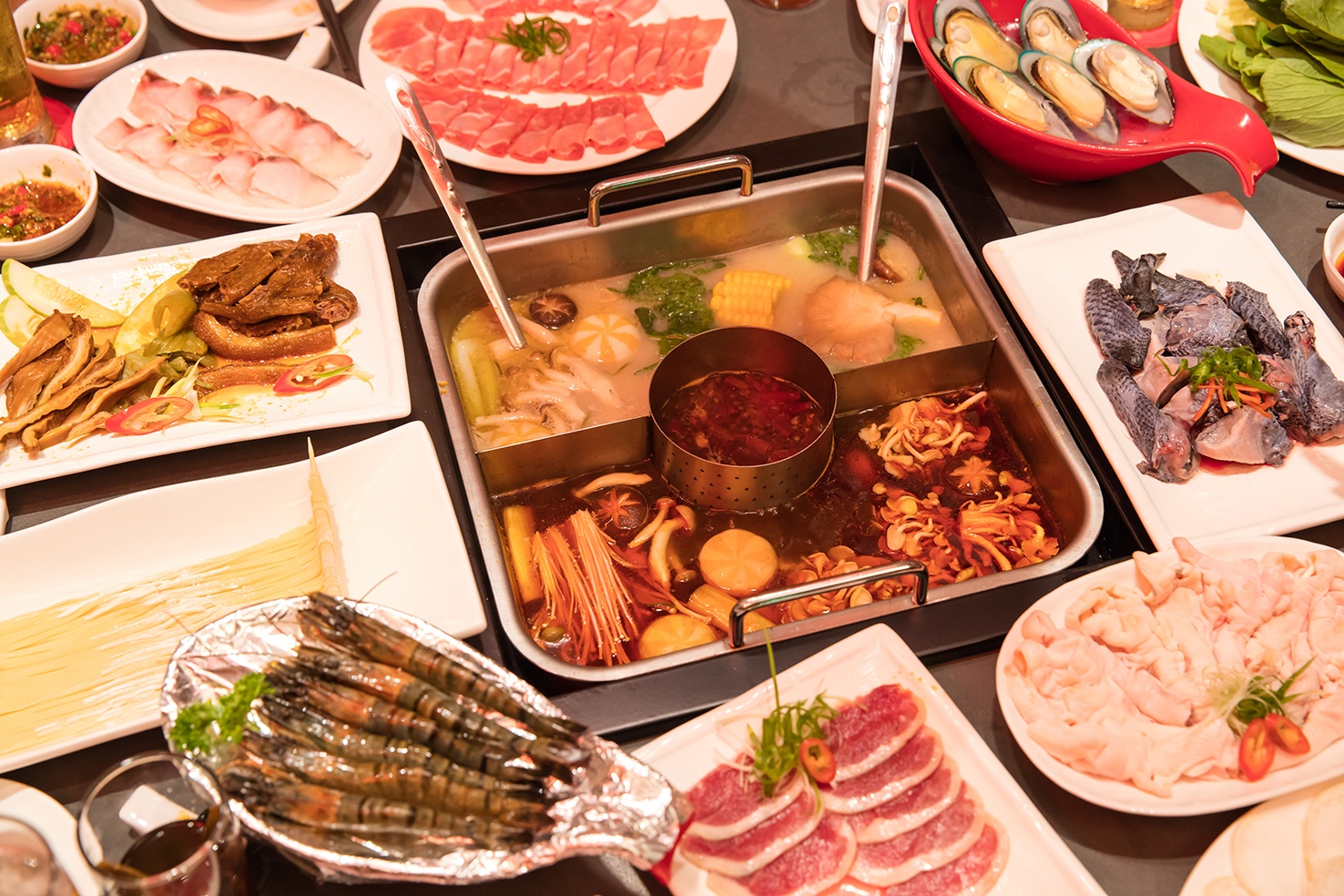 cong thuc lau bi truyen tai nha hang Hutong anh 2