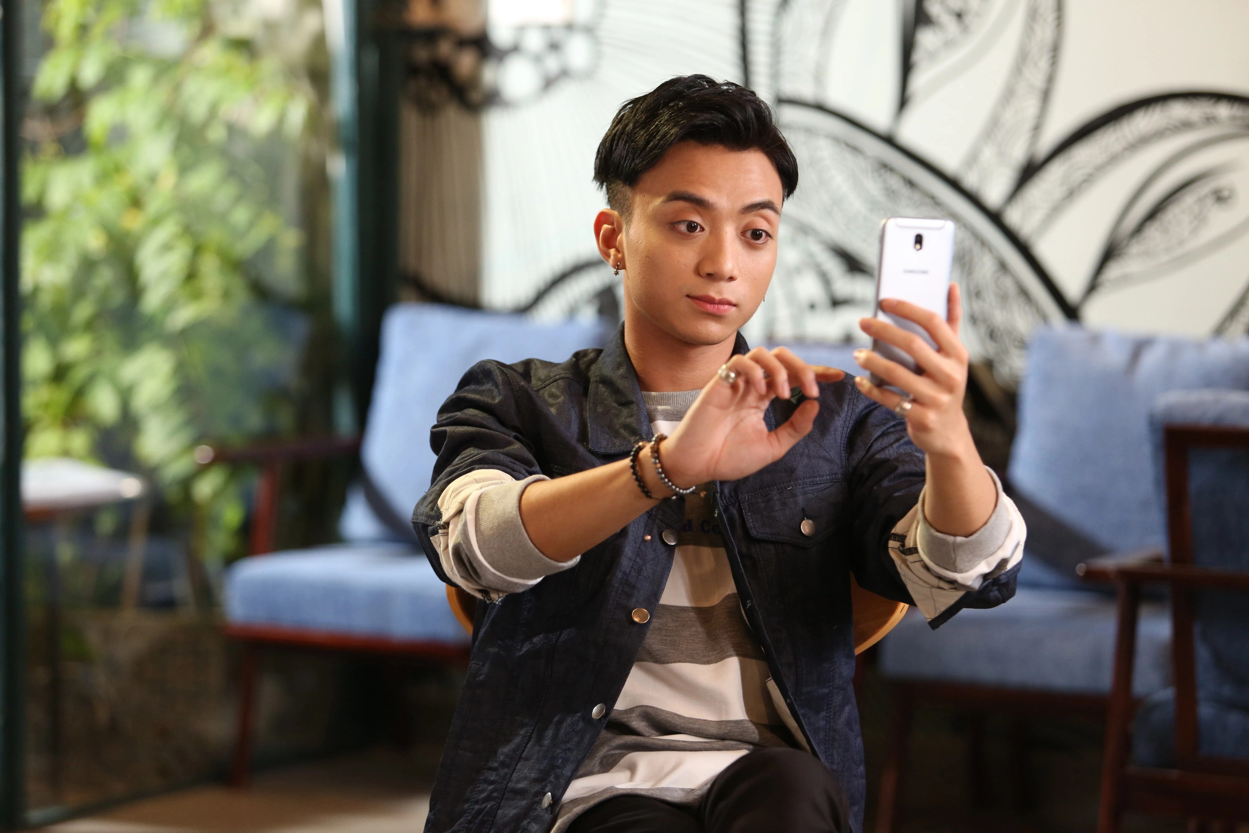 dung thu tinh nang selfie moi tren Galaxy J7 Pro anh 8