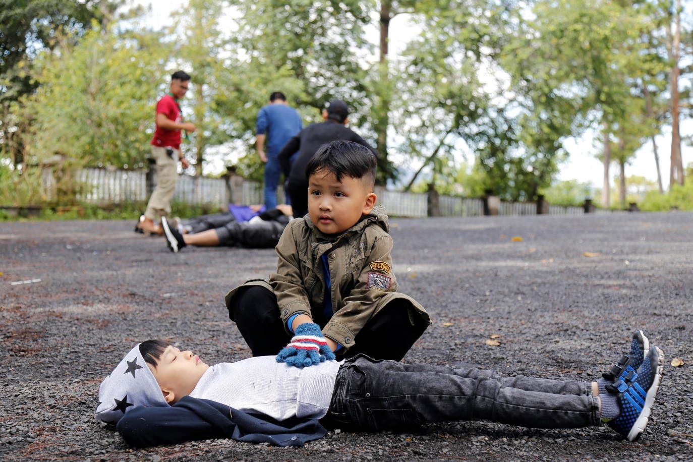 Bo oi minh di dau the anh 1