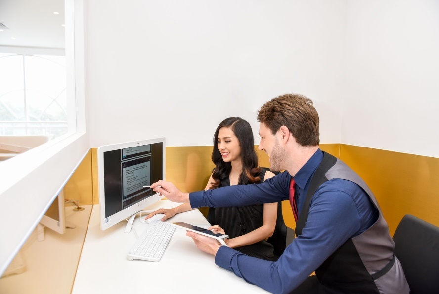 3 uu diem cua khoa tieng Anh mot kem mot hinh anh